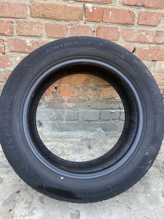 Michelin R18 225/55