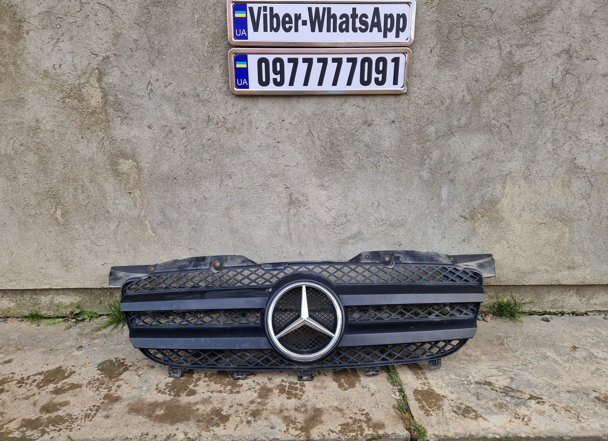 Решетка решітка решотка радіатора Mercedes-Benz Sprinter W906