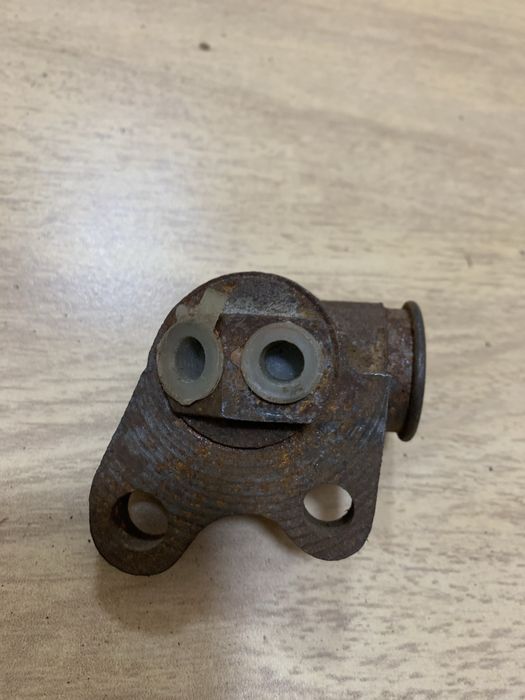 Продам новий передній лівий тормозний циліндр Москвіч, іж, азлк