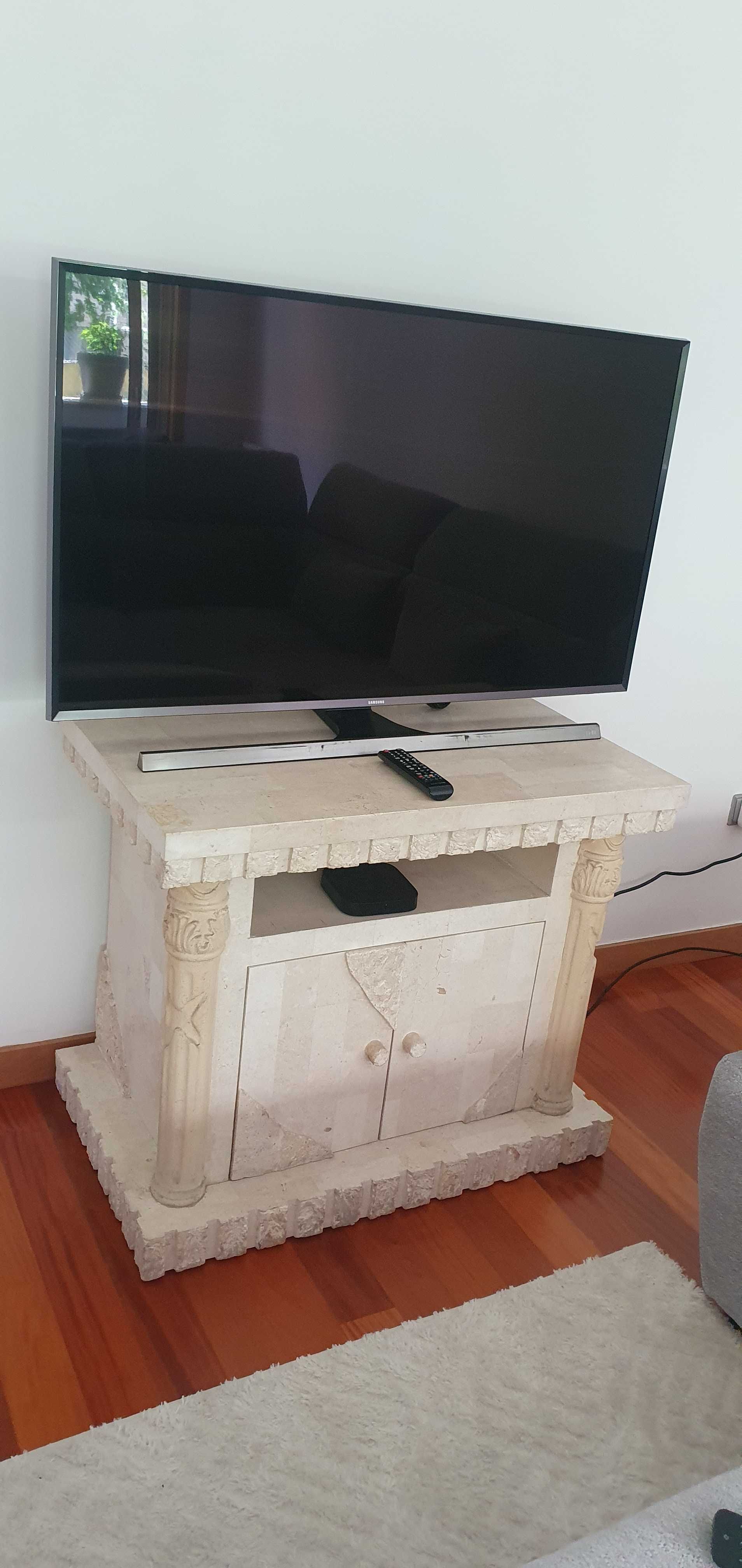 Tv Samsung smart 48' com controle