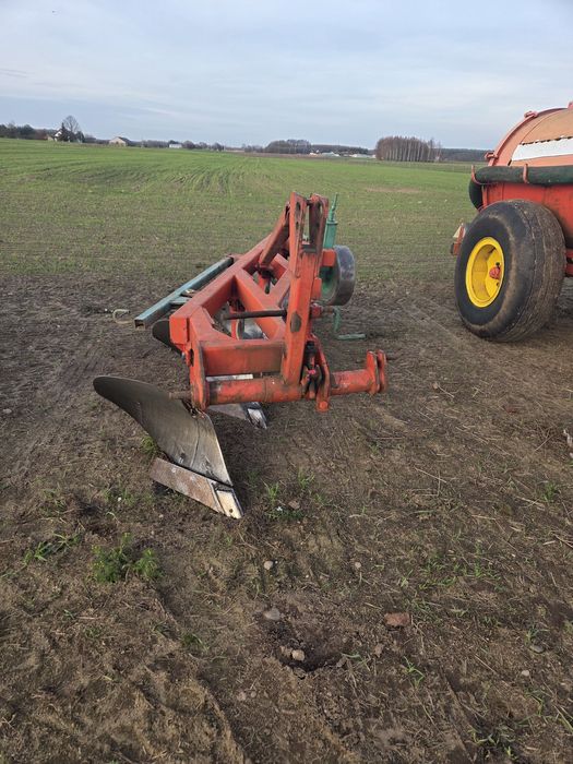 Pługi 4 zagonowe agromasz