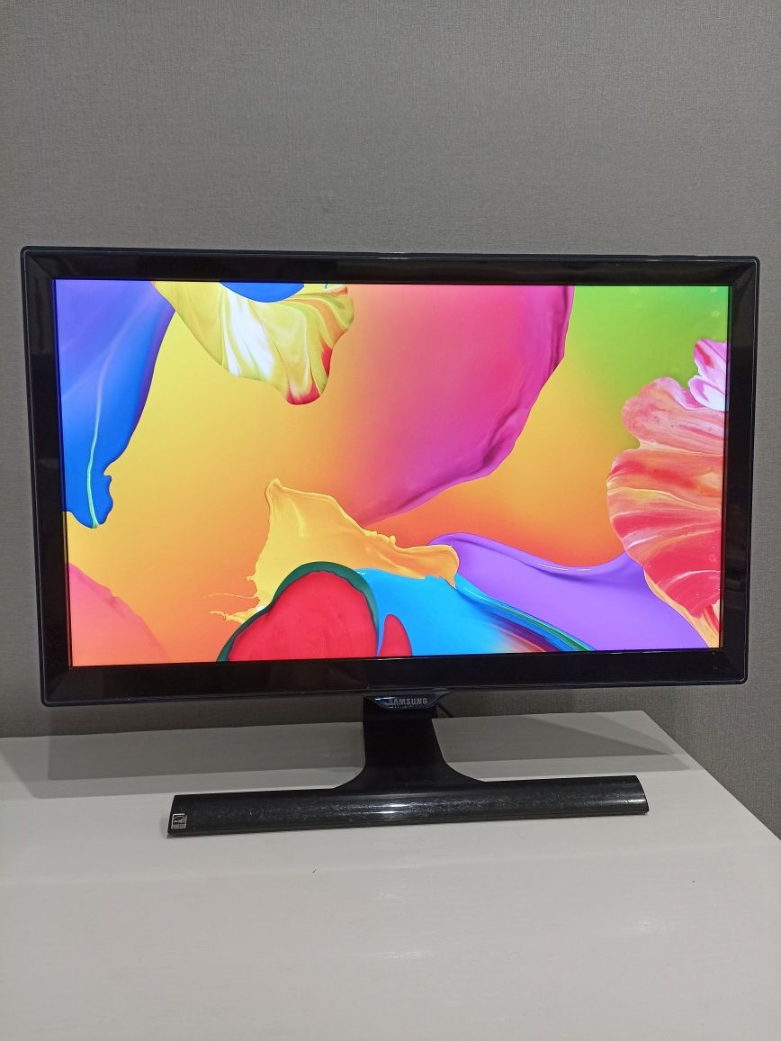 Монитор 22'' дюйма Samsung FullHD HDMI VGA монітор 22