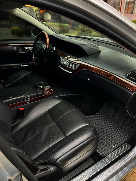 Продам Mercedes-Benz w221 S350