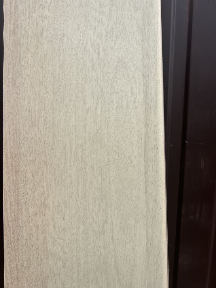 Plastikowy parapet po demontazu