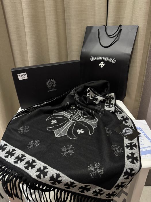 Шарф теплий кашеміровий Chrome Hearts подарунок хром хартс палантин
