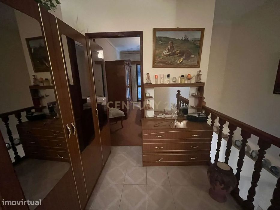 MORADIA T2 em Argozelo, na Rua principal - 67,000 euros