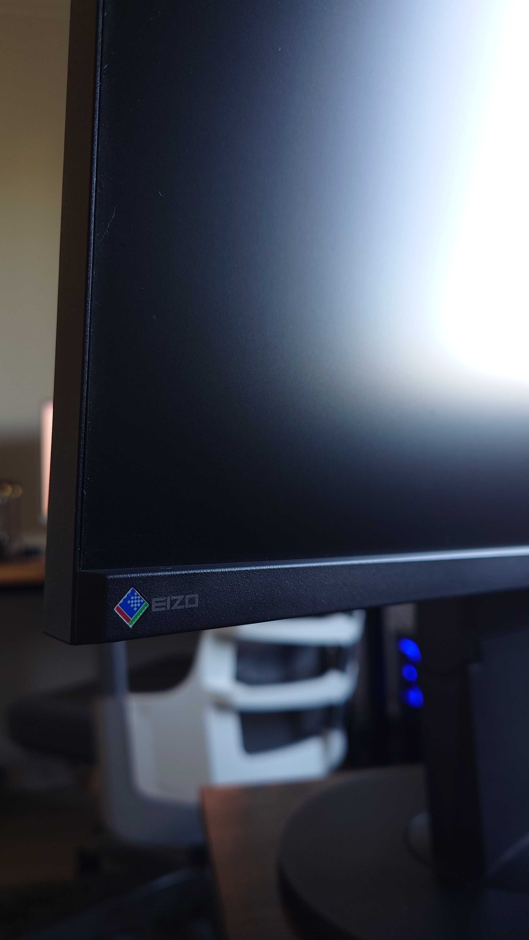 Monitor Eizo FlexScan EV2450 - 24 cale - stan bardzo dobry