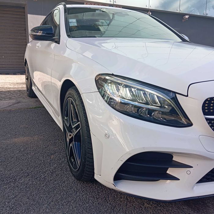 Mercedes c200d AMG 160cv