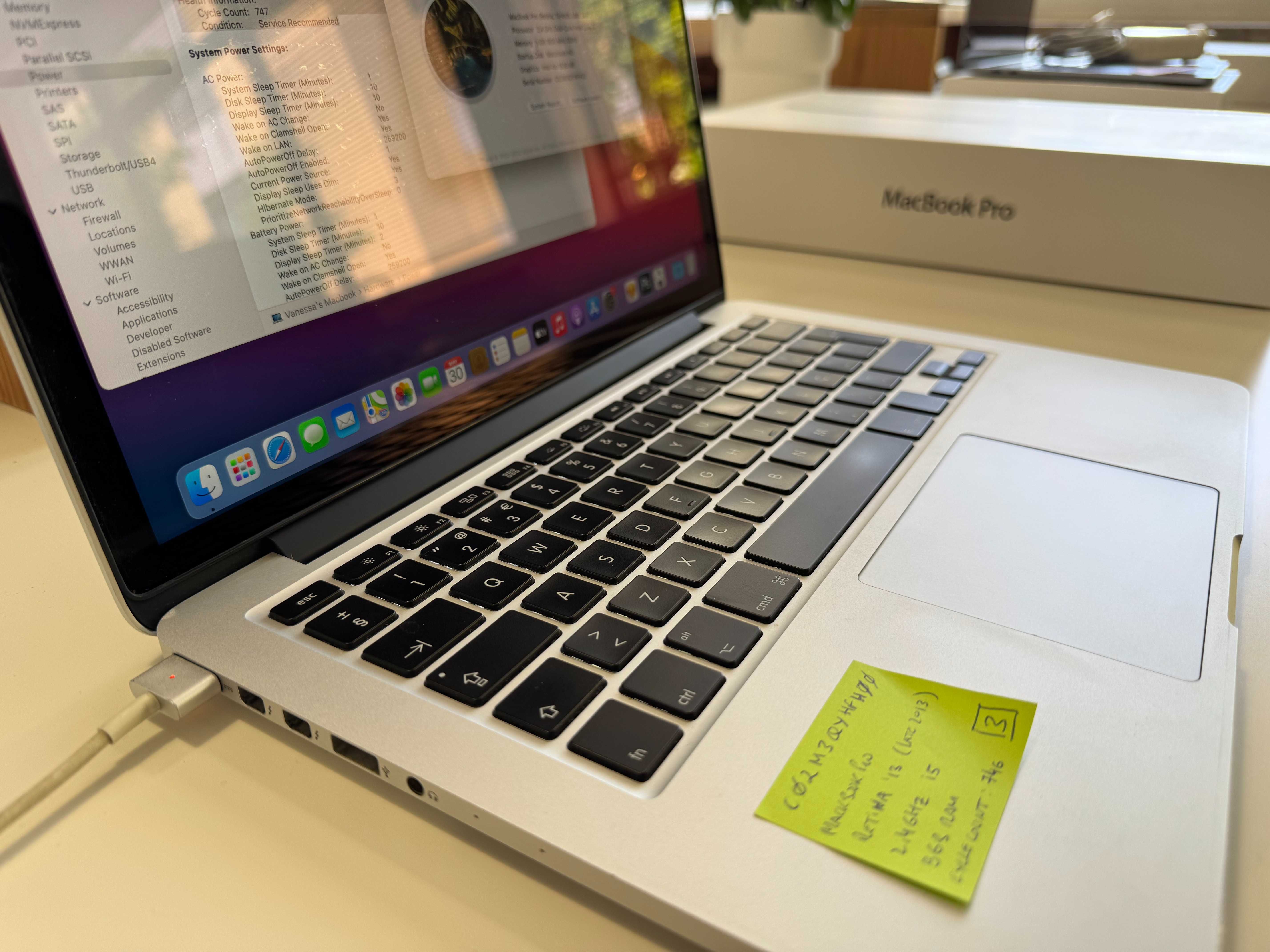 MacBook Pro Retina 13” (2013) 2,4GHz i5 | 8GB RAM | 256GB
