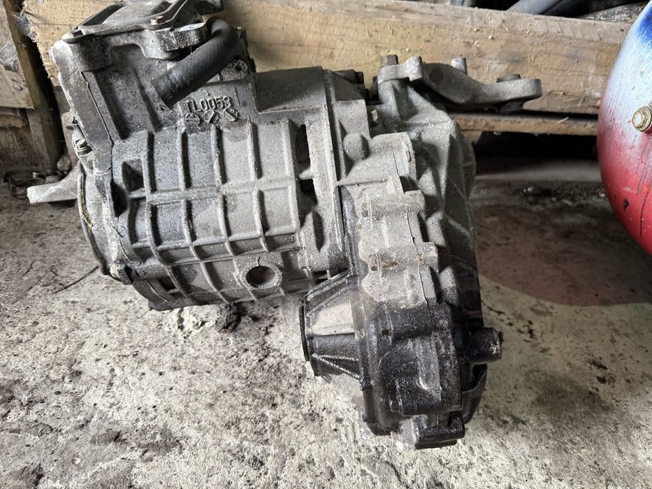 Редуктор міст задній двигун Mitsubishi Outlander 2.0 phev f1e1a-2-b5z