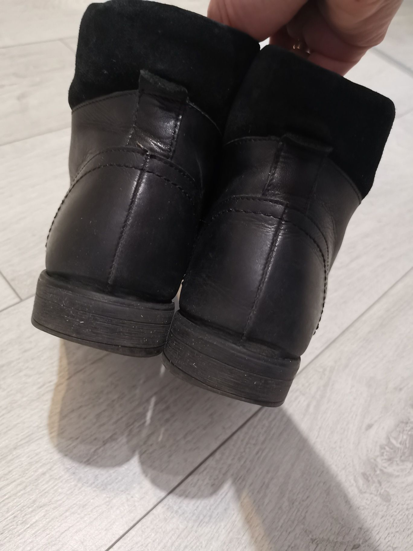 Botki skórzane lasocki 38