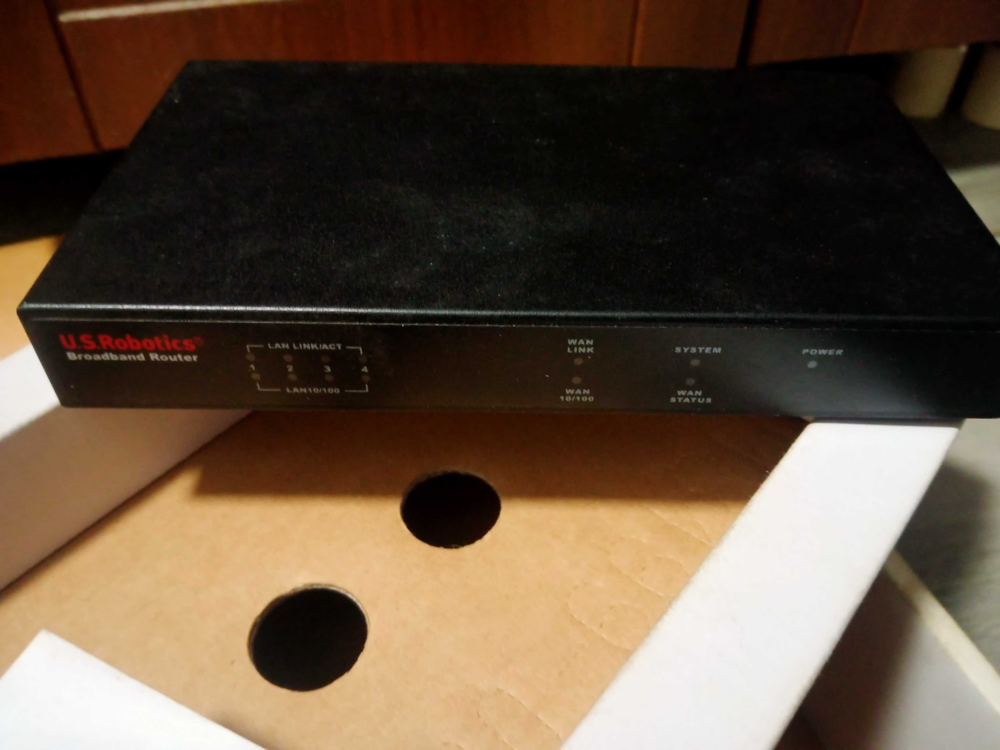 Router U.S.ROBOTICS 8000-02
