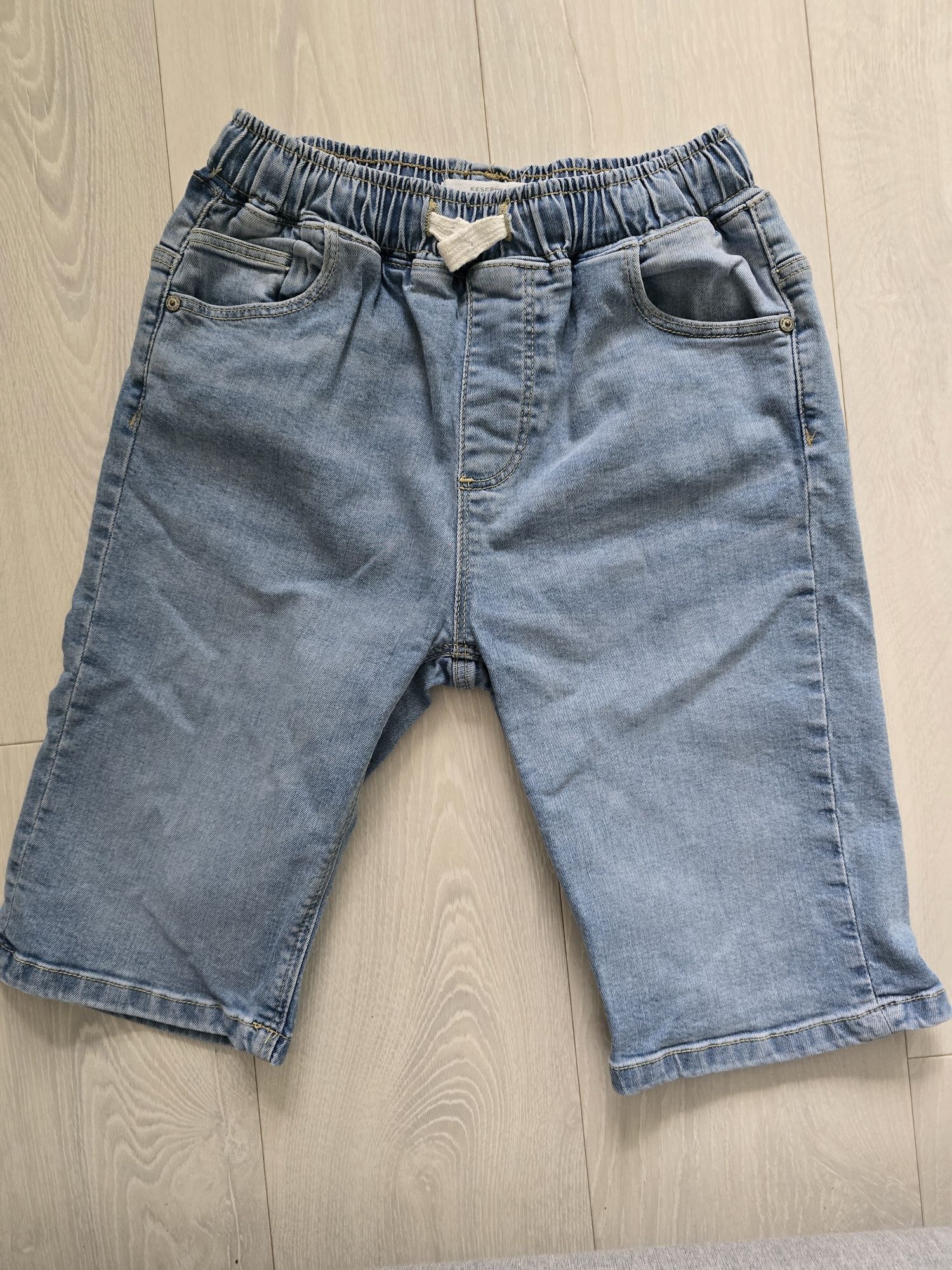 Spodenki jeans RESERVED r. 146