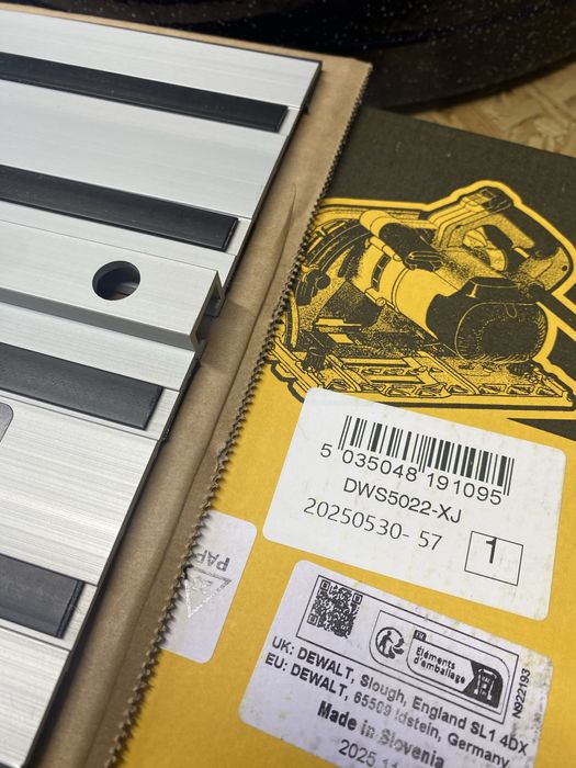 Pilarka dewalt dcs572 + 2 akumulatory + prowadnica 1,5 m oryginlna