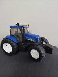 Ciągnik New Holland T8040