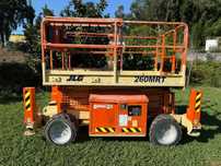 Plataforma elevatória Tesoura JLG 10m