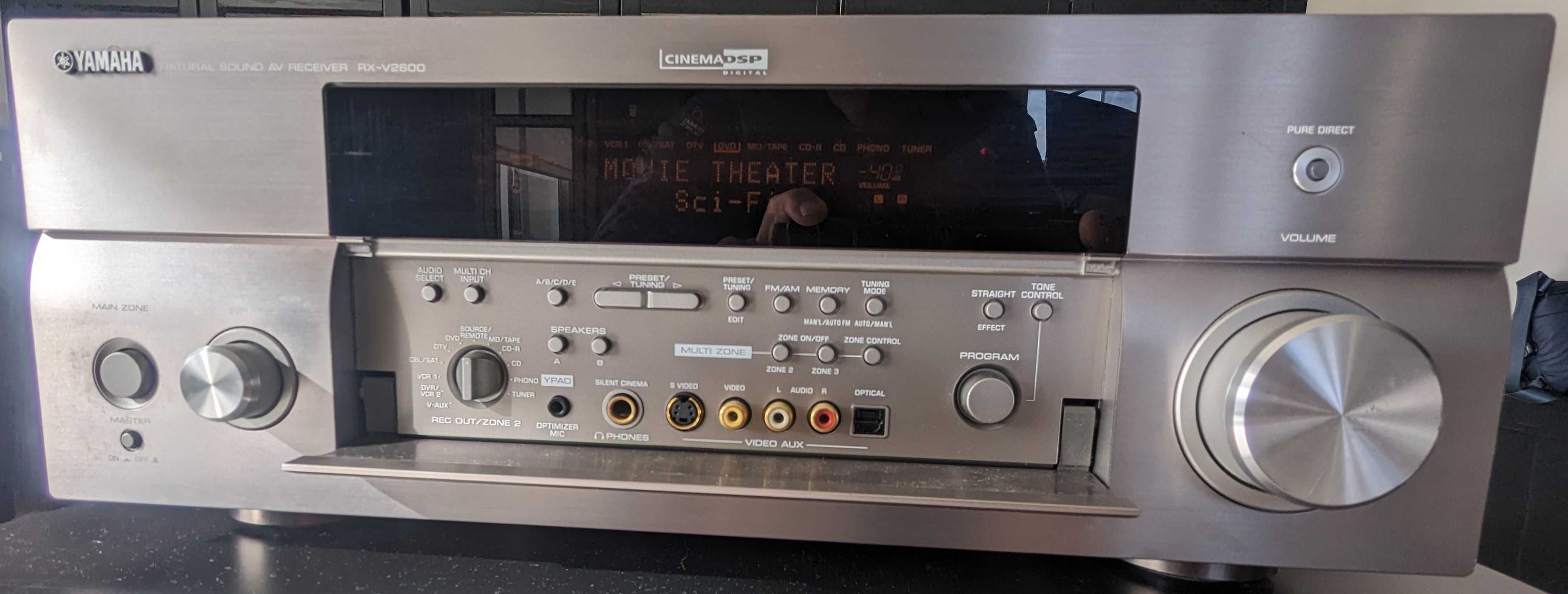 Amplificador A/V Yamaha RX-V2600