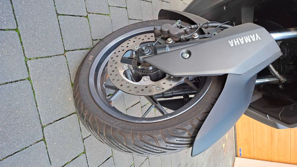 Sprzedam- odstąpię leasing Skuter Yamaha XMAX 2024 rok, 125 cm3
