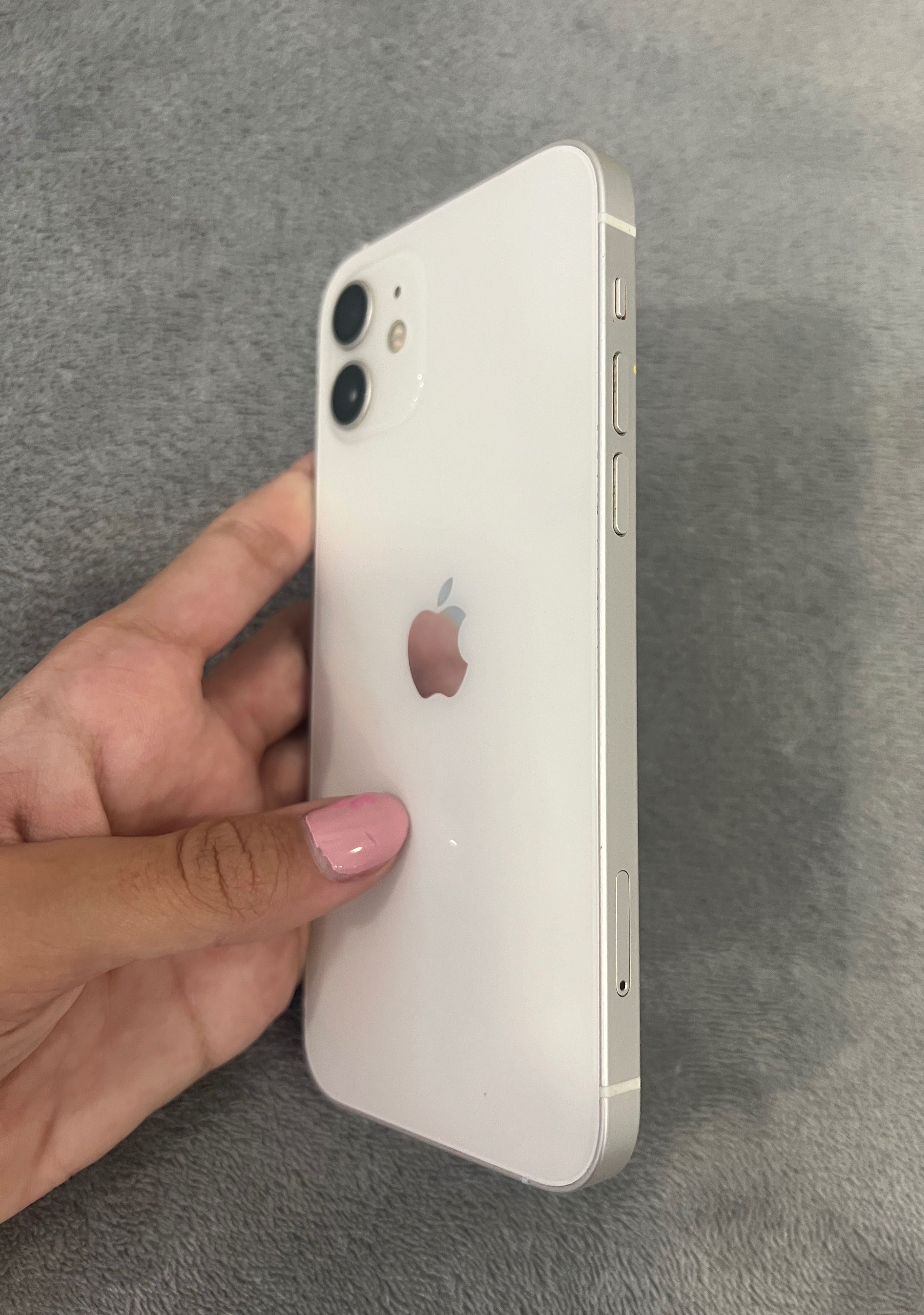 iPhone 12 128gb branco