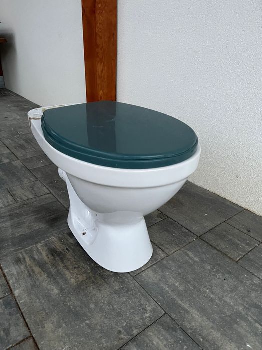 Toaleta budowlana ceramiczna