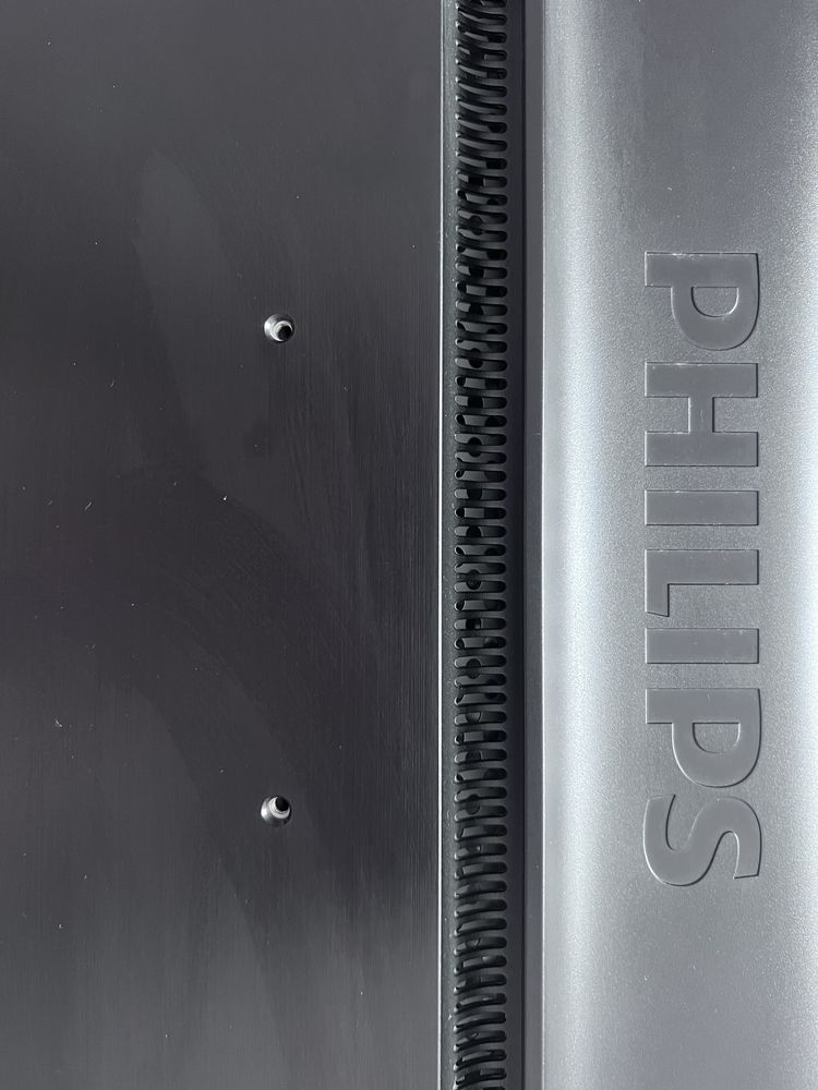 Монитор Philips 23
