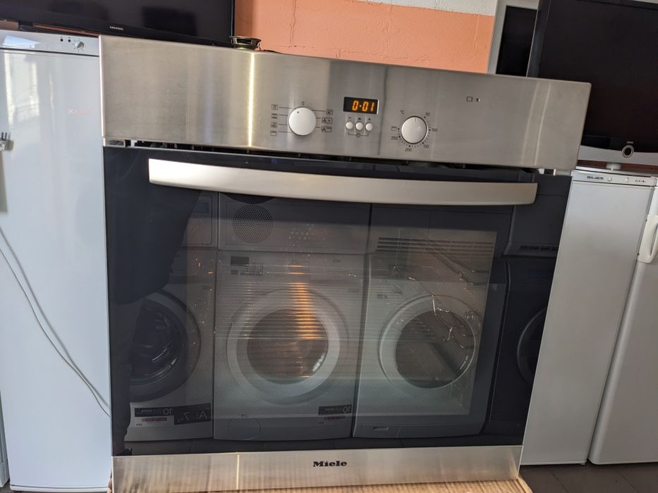 Духова шафа Miele H4115B/ духовка електрична Б/В