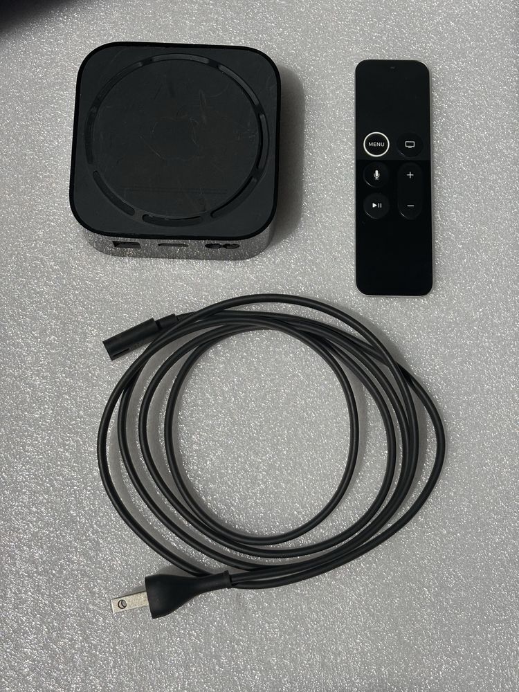 Пульт до Apple TV (1 покоління)