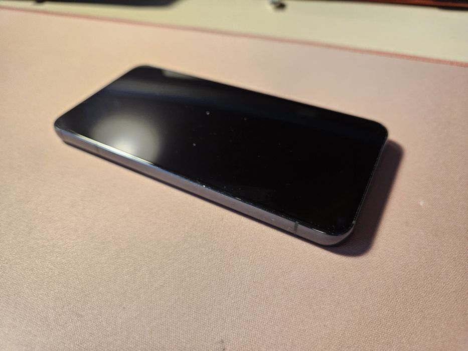 Galaxy S22 8GB/256GB stan bardzo dobry