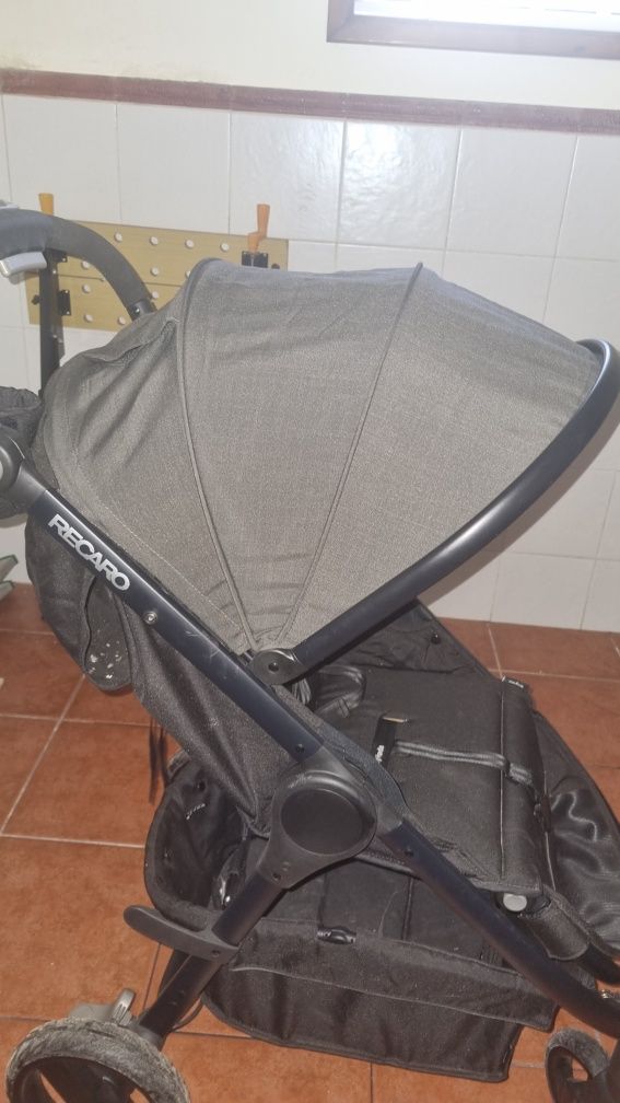 Carrinho de bebé
