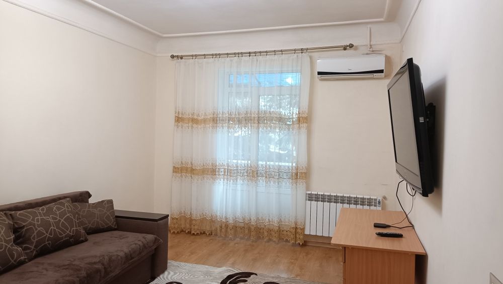 Продам 2х ком ВИДОВАЯ  Т.Шевченка14