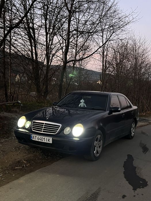 Мереседес E210 рест