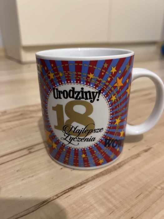 Kubek na 18 urodziny