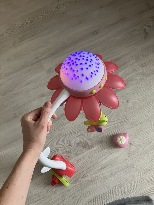 Karuzela z projektorem Smoby Cotoons