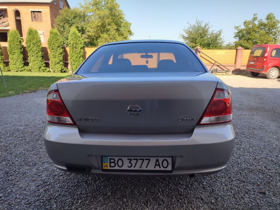 Nissan Almera Classic 1.6 газ/бенз
