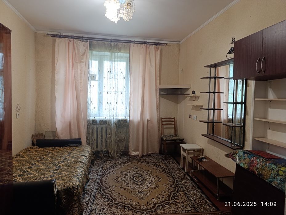 Продається кімната в гуртожитку