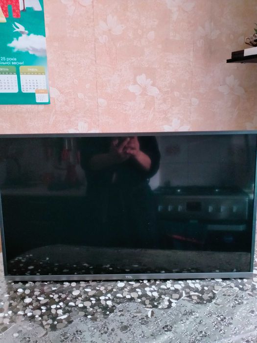 Телевизор TCL 32ES580 на запчасти 1500гр