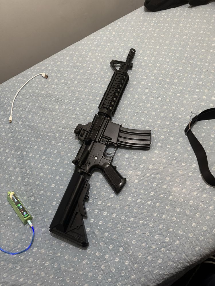 M4 airsoft eletrica
