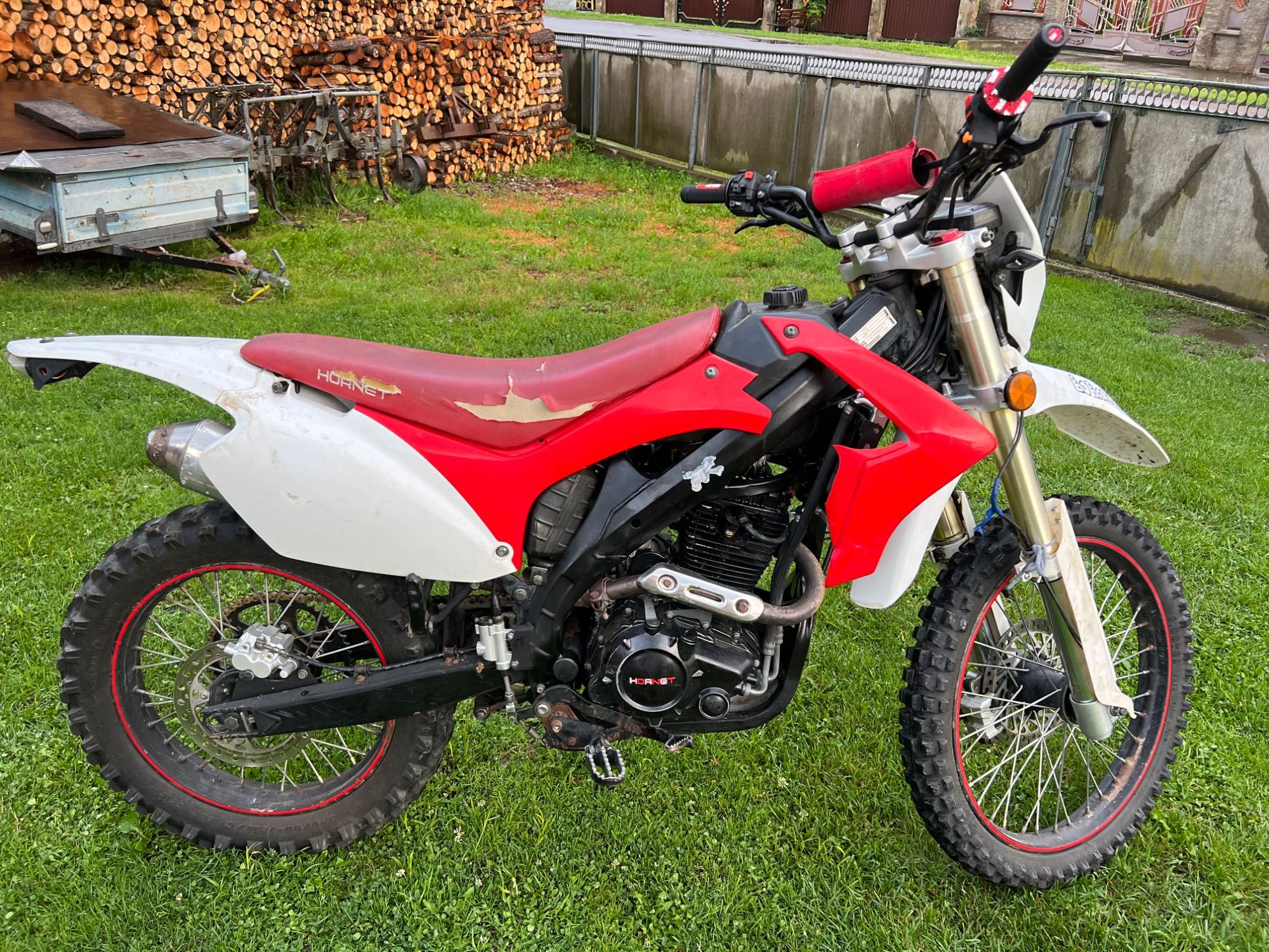 Мотоцикл Hornet Dakar