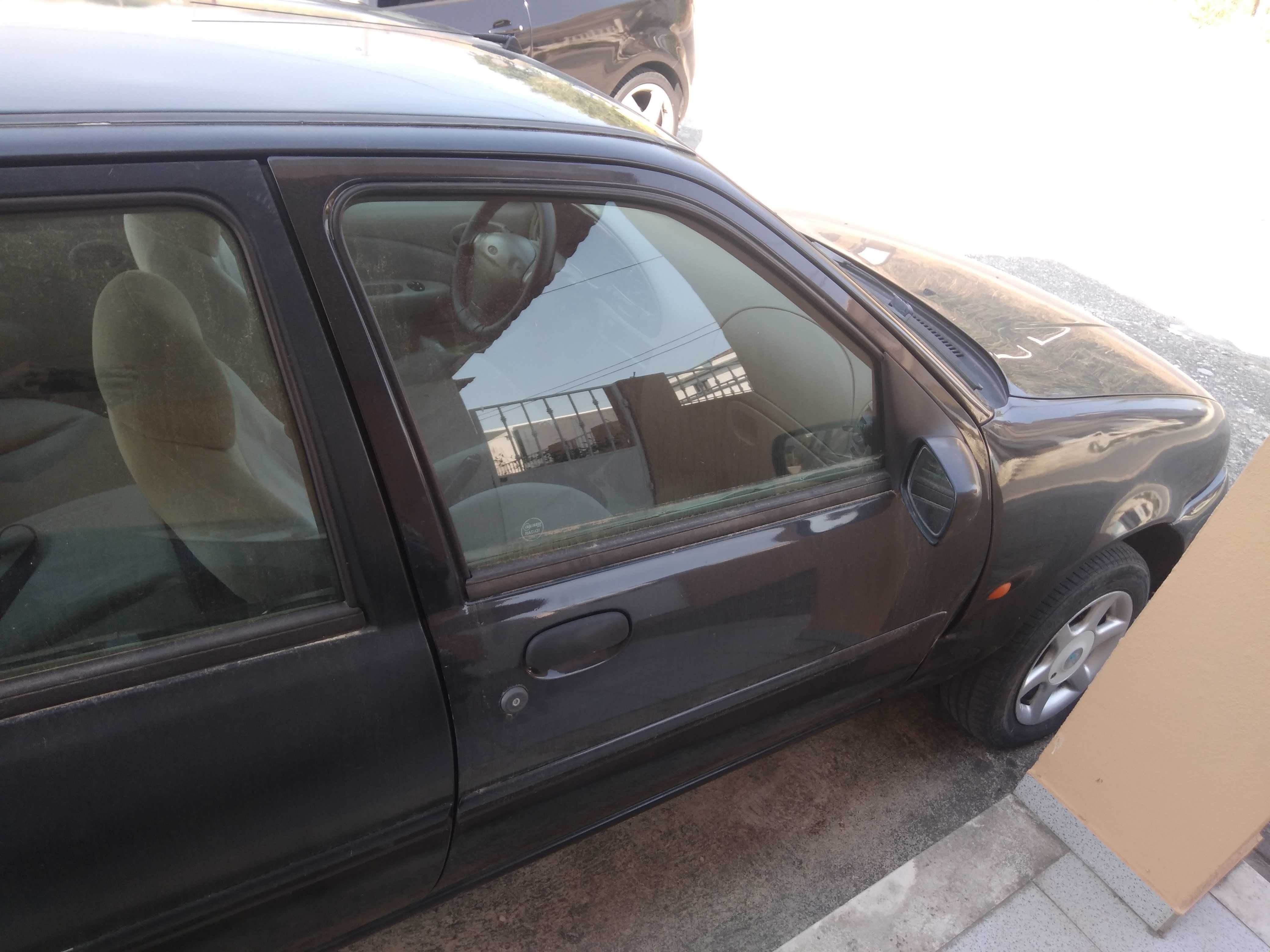 Ford fiesta gasolina 5 portas