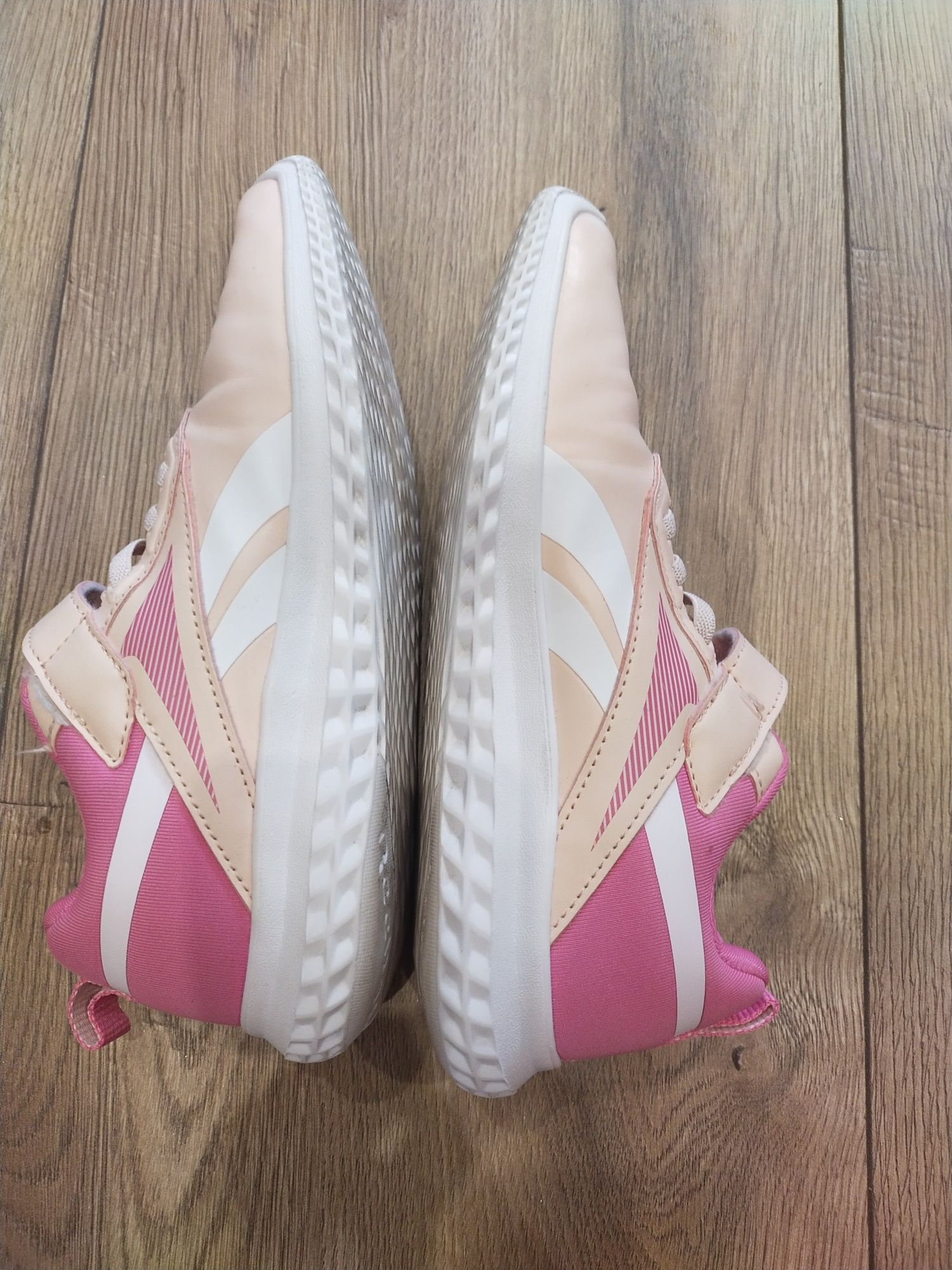 Reebok Rush Runner 34 buty dziewczęce