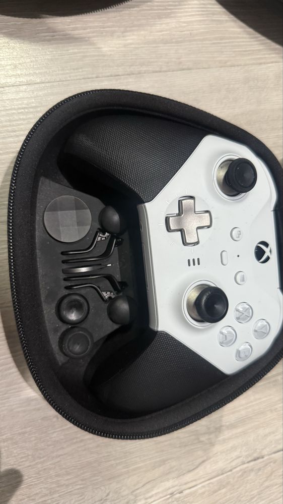 Pad microsoft xbox elite v2 gwarancja