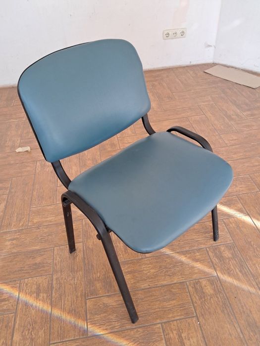 Продам обладнання для перукарні Б/В