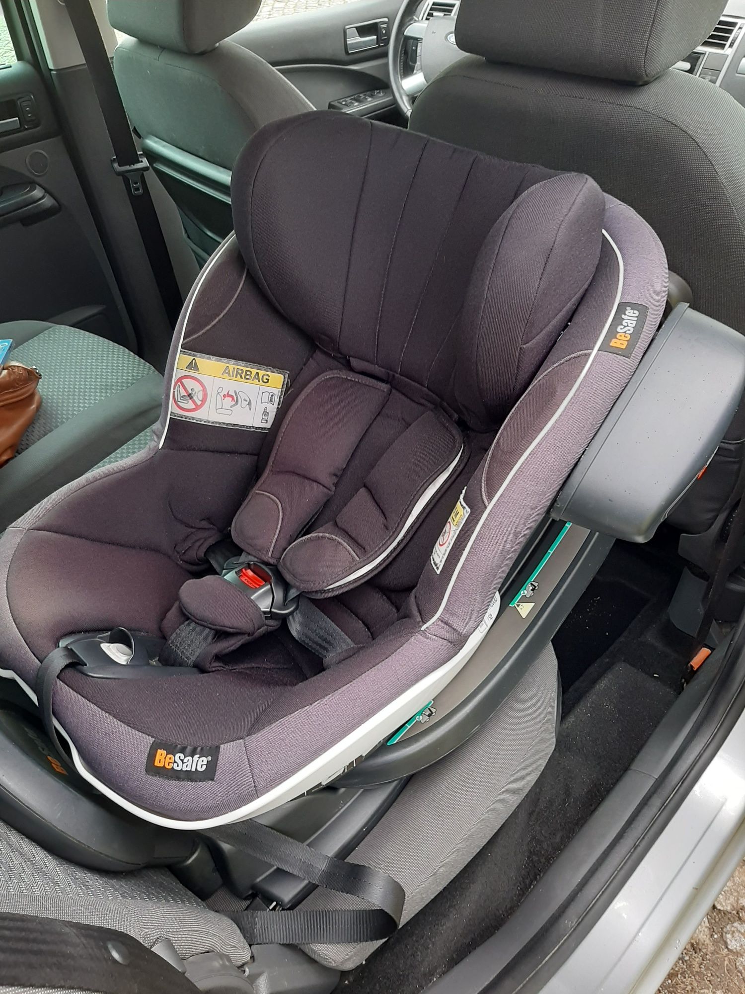 Cadeira auto Besafe Izi Modular I-Size + Base Isofix