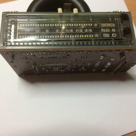 Индикатор кассетного магнитофона Маяк-233