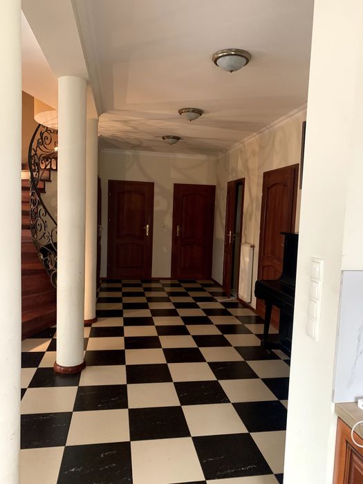 Dom 220 m² do wynajęcia wyłącznie dla firm.