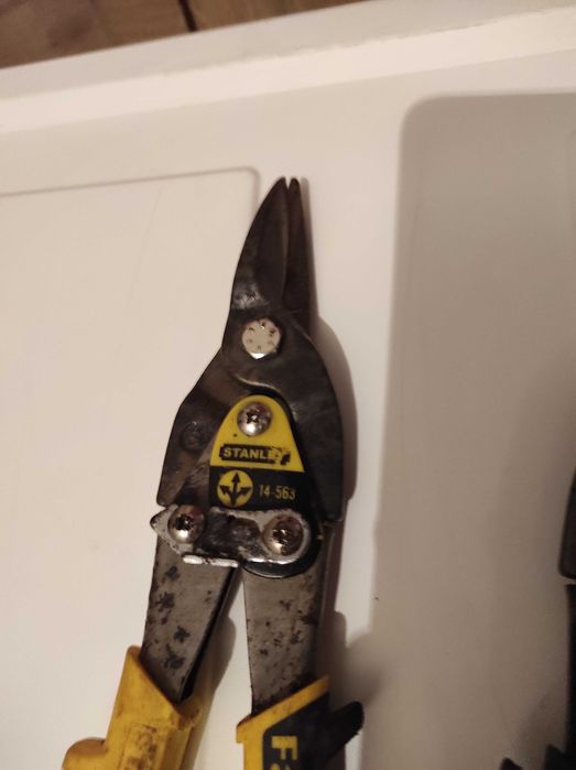 Nożyce Stanley do blachy