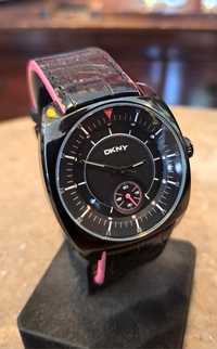 Relógio DKNY novo