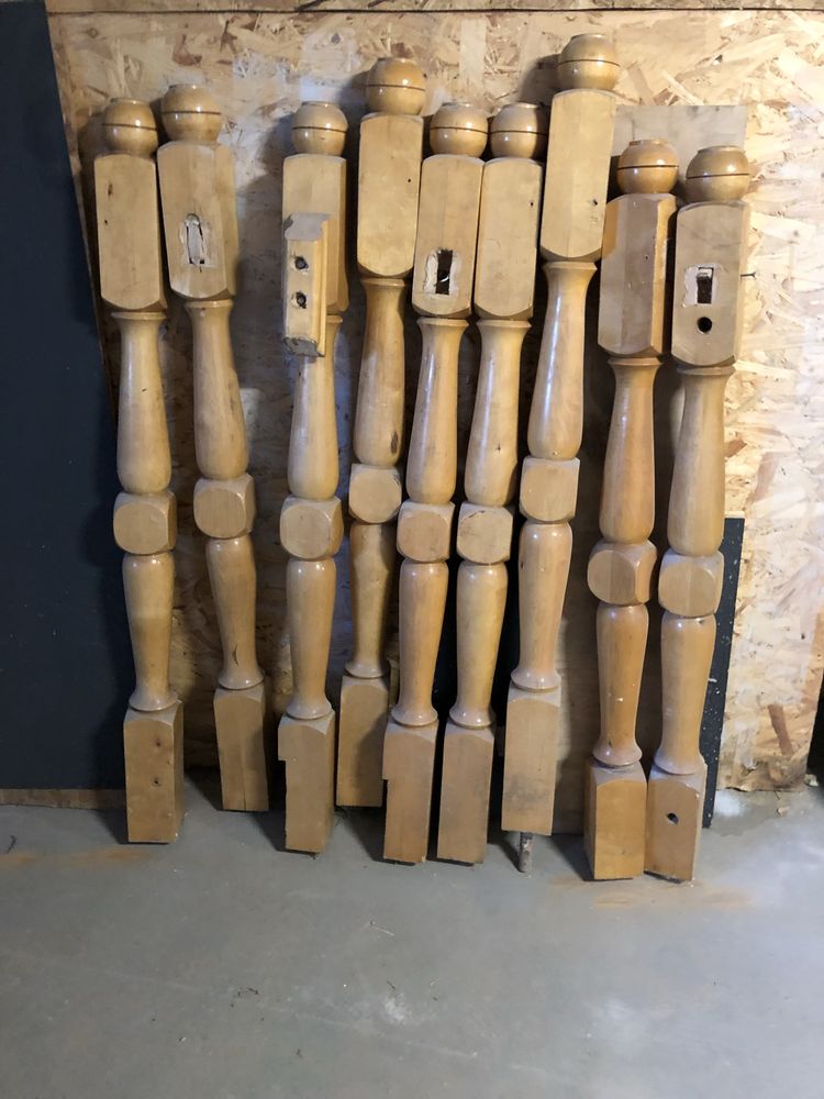 Tralki dębowe schody