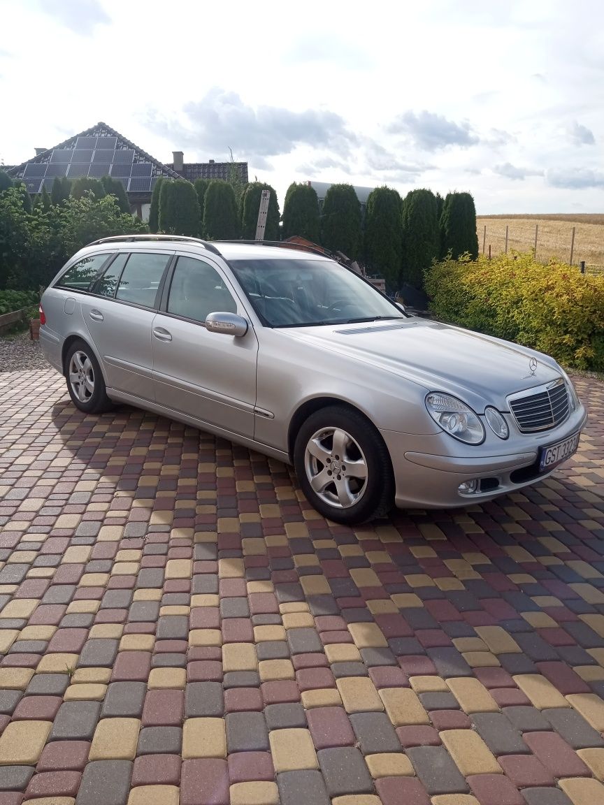 Mercedes-Benz W211 E klasa 2.2 cdi