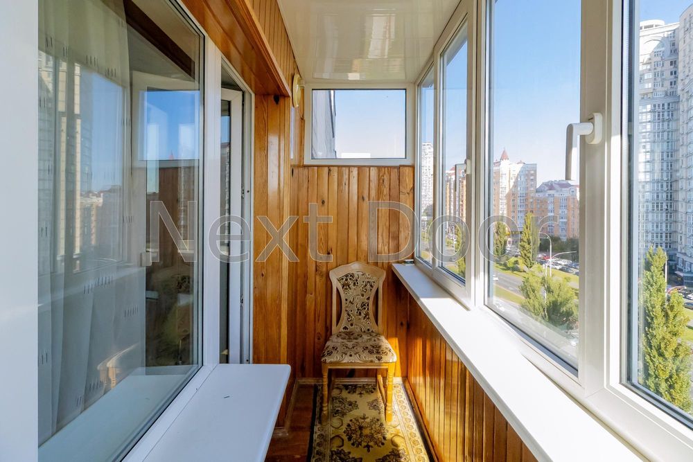 БЕЗ% Оболонь, Архипенка (Мате Залки) 12/3, - 3к. кв.цегла, не кутова